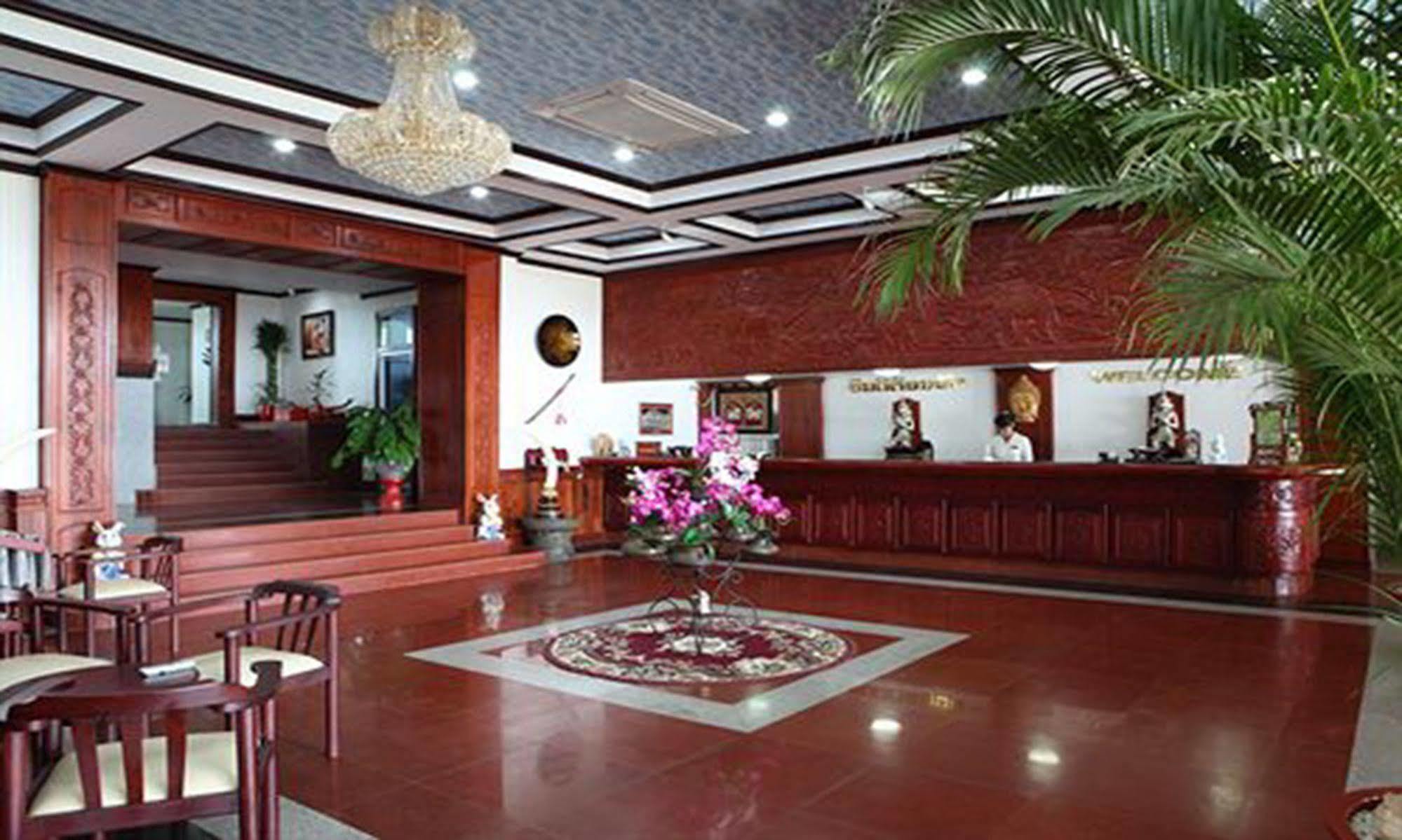 โรงแรมวันสะนาริเวอร์ไซด์ เวียงจันทน์ ภายนอก รูปภาพ